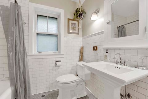 Tiny photo for 6415 Sinclair Avenue, Berwyn, IL 60402 (MLS # 12626692)