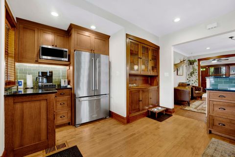 Tiny photo for 6415 Sinclair Avenue, Berwyn, IL 60402 (MLS # 12626692)