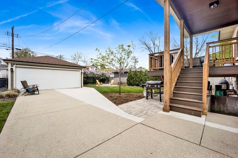 Tiny photo for 6415 Sinclair Avenue, Berwyn, IL 60402 (MLS # 12626692)