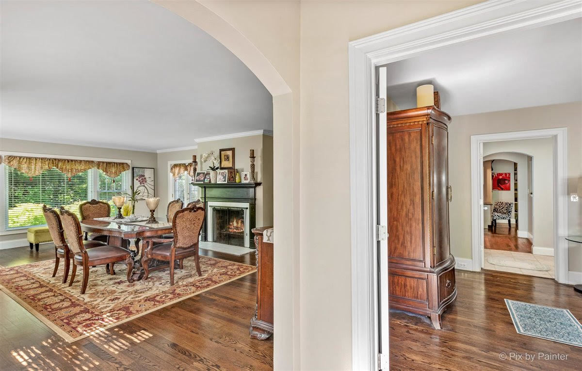 240 S McHenry Avenue