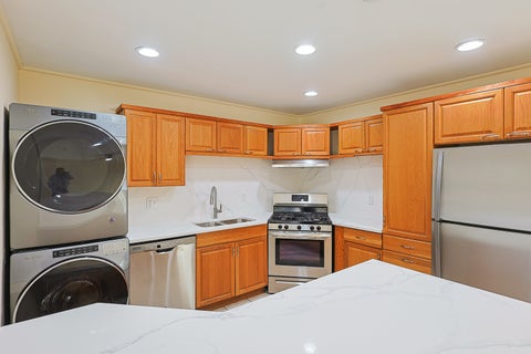 Tiny photo for 3 WALNUT Street, Carpentersville, IL 60110 (MLS # 12769012)
