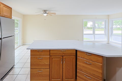 Tiny photo for 3 WALNUT Street, Carpentersville, IL 60110 (MLS # 12769012)
