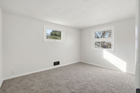 Tiny photo for 1519 Parklane Drive, Bettendorf, IA 52722 (MLS # 12557722)