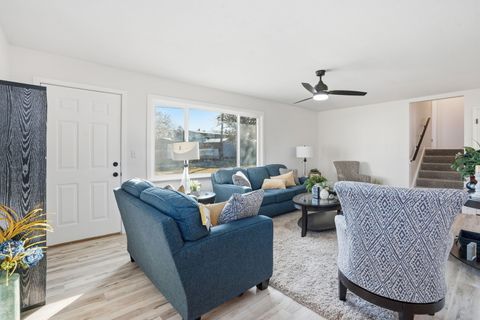 Tiny photo for 1519 Parklane Drive, Bettendorf, IA 52722 (MLS # 12557722)