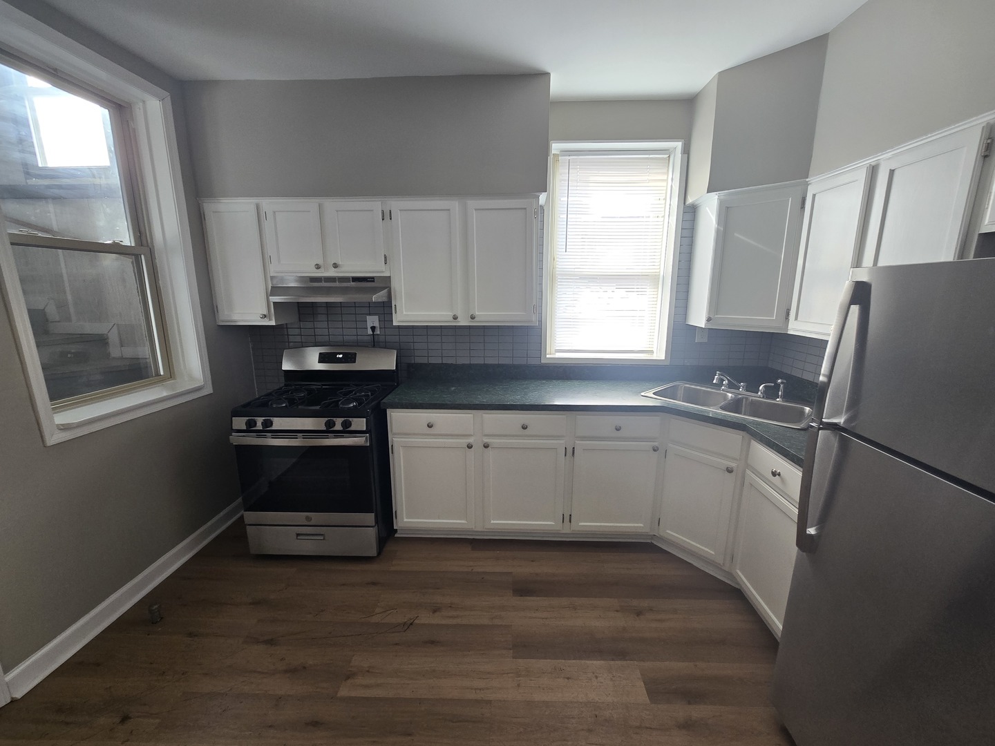 5527 W Potomac Avenue