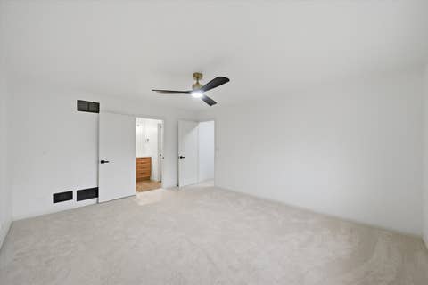 Tiny photo for 518 Meadow Court, Winthrop Harbor, IL 60096 (MLS # 12717452)