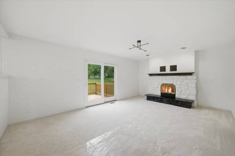 Tiny photo for 518 Meadow Court, Winthrop Harbor, IL 60096 (MLS # 12717452)