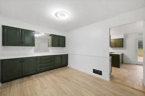 Tiny photo for 518 Meadow Court, Winthrop Harbor, IL 60096 (MLS # 12717452)