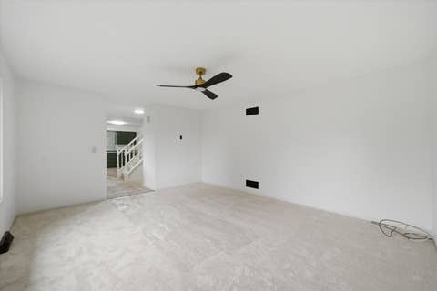Tiny photo for 518 Meadow Court, Winthrop Harbor, IL 60096 (MLS # 12717452)