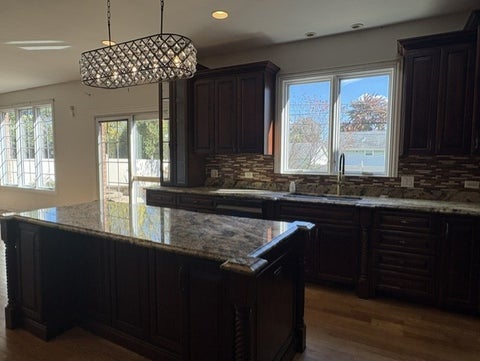 Tiny photo for 795 N KENILWORTH Avenue, Elmhurst, IL 60126 (MLS # 12784288)