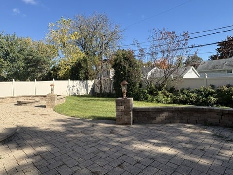 Tiny photo for 795 N KENILWORTH Avenue, Elmhurst, IL 60126 (MLS # 12784288)