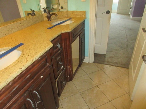 Tiny photo for 795 N KENILWORTH Avenue, Elmhurst, IL 60126 (MLS # 12784288)