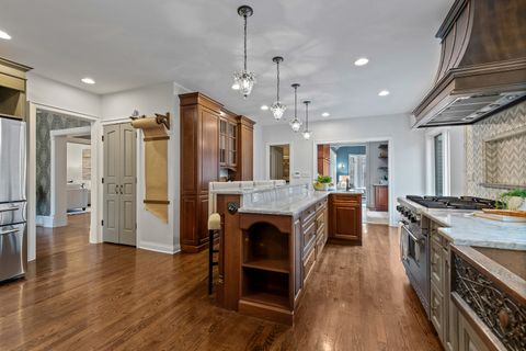 Tiny photo for 135 W Lake Street, Barrington, IL 60010 (MLS # 12631227)