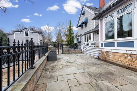 Tiny photo for 135 W Lake Street, Barrington, IL 60010 (MLS # 12631227)