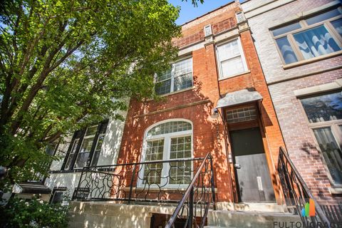 2744 W Warren Boulevard 1 Chicago IL 60612