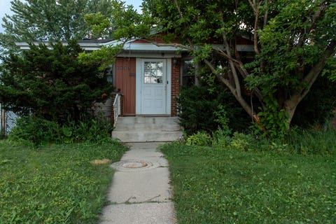 Photo of 8837 Belleforte Avenue, Morton Grove, IL 60053 (MLS # 12708726)