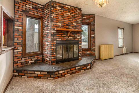 Tiny photo for 1103 N Monroe Street, Marion, IL 62959 (MLS # 100000468)