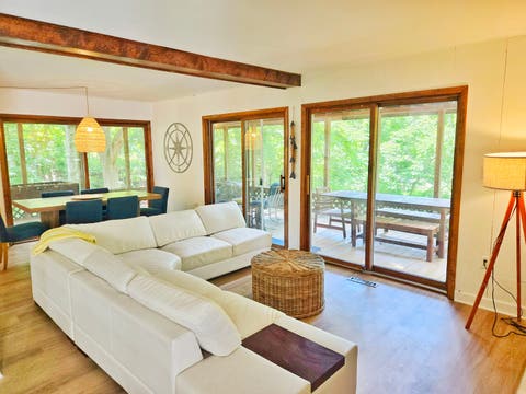 Tiny photo for 11 Chairtree Court, Putnam, IL 61560 (MLS # 12741693)