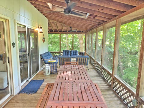 Tiny photo for 11 Chairtree Court, Putnam, IL 61560 (MLS # 12741693)