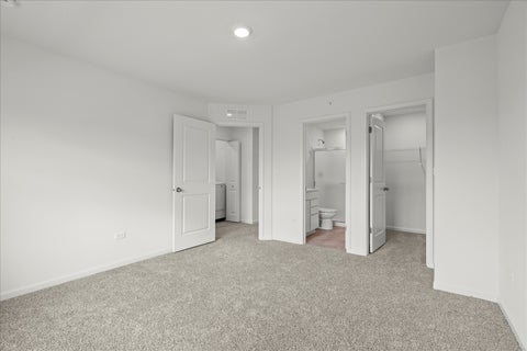 Tiny photo for 318 Basin Court, St. Charles, IL 60174 (MLS # 12752143)