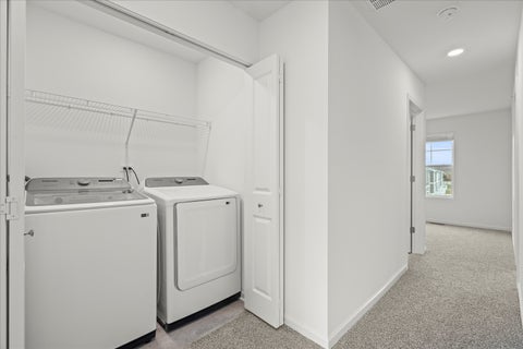 Tiny photo for 318 Basin Court, St. Charles, IL 60174 (MLS # 12752143)