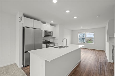 Tiny photo for 318 Basin Court, St. Charles, IL 60174 (MLS # 12752143)