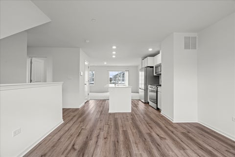 Tiny photo for 318 Basin Court, St. Charles, IL 60174 (MLS # 12752143)