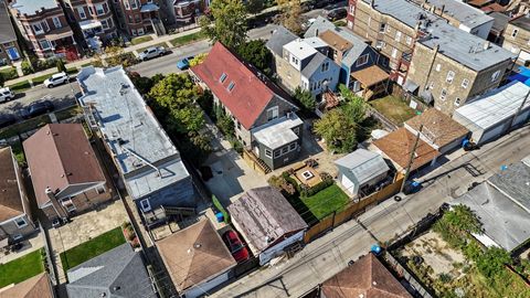 Tiny photo for 1529 N Harding Avenue, Chicago, IL 60651 (MLS # 12612275)