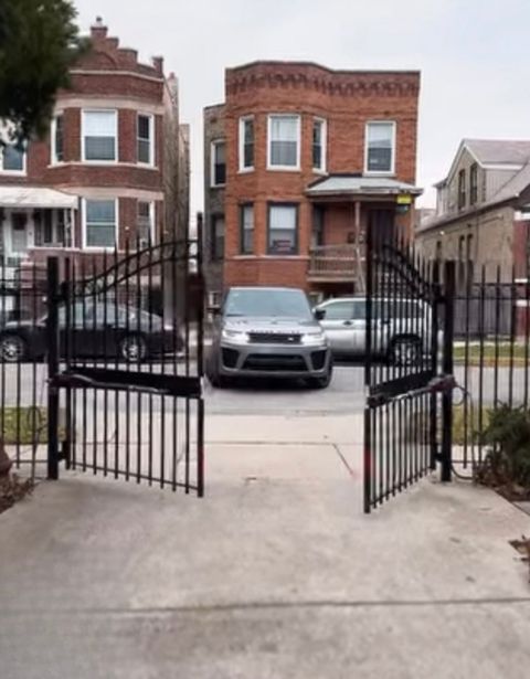 Tiny photo for 1529 N Harding Avenue, Chicago, IL 60651 (MLS # 12612275)