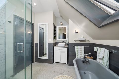 Tiny photo for 1529 N Harding Avenue, Chicago, IL 60651 (MLS # 12612275)