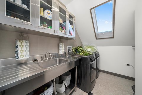 Tiny photo for 1529 N Harding Avenue, Chicago, IL 60651 (MLS # 12612275)