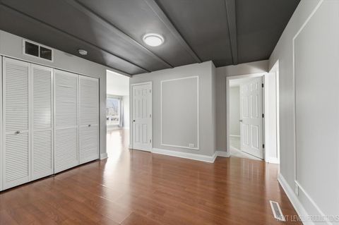 Tiny photo for 101 Hickory Drive, Carpentersville, IL 60110 (MLS # 12611234)