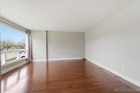 Tiny photo for 101 Hickory Drive, Carpentersville, IL 60110 (MLS # 12611234)