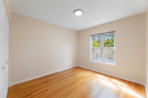 Tiny photo for 4530 S Woodlawn Avenue #101, Chicago, IL 60653 (MLS # 12488060)