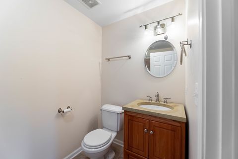 Tiny photo for 4530 S Woodlawn Avenue #101, Chicago, IL 60653 (MLS # 12488060)