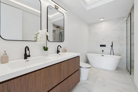 Tiny photo for 1656 N BOSWORTH Avenue #3S, Chicago, IL 60642 (MLS # 12745941)