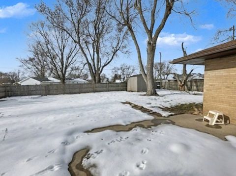 Tiny photo for 1621 N 2000 East Road, Watseka, IL 60970 (MLS # 12519306)