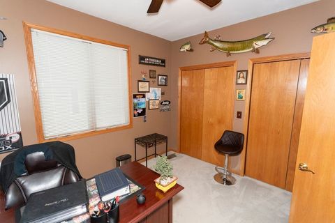 Tiny photo for 902 Somerset Drive, Carol Stream, IL 60188 (MLS # 12676309)