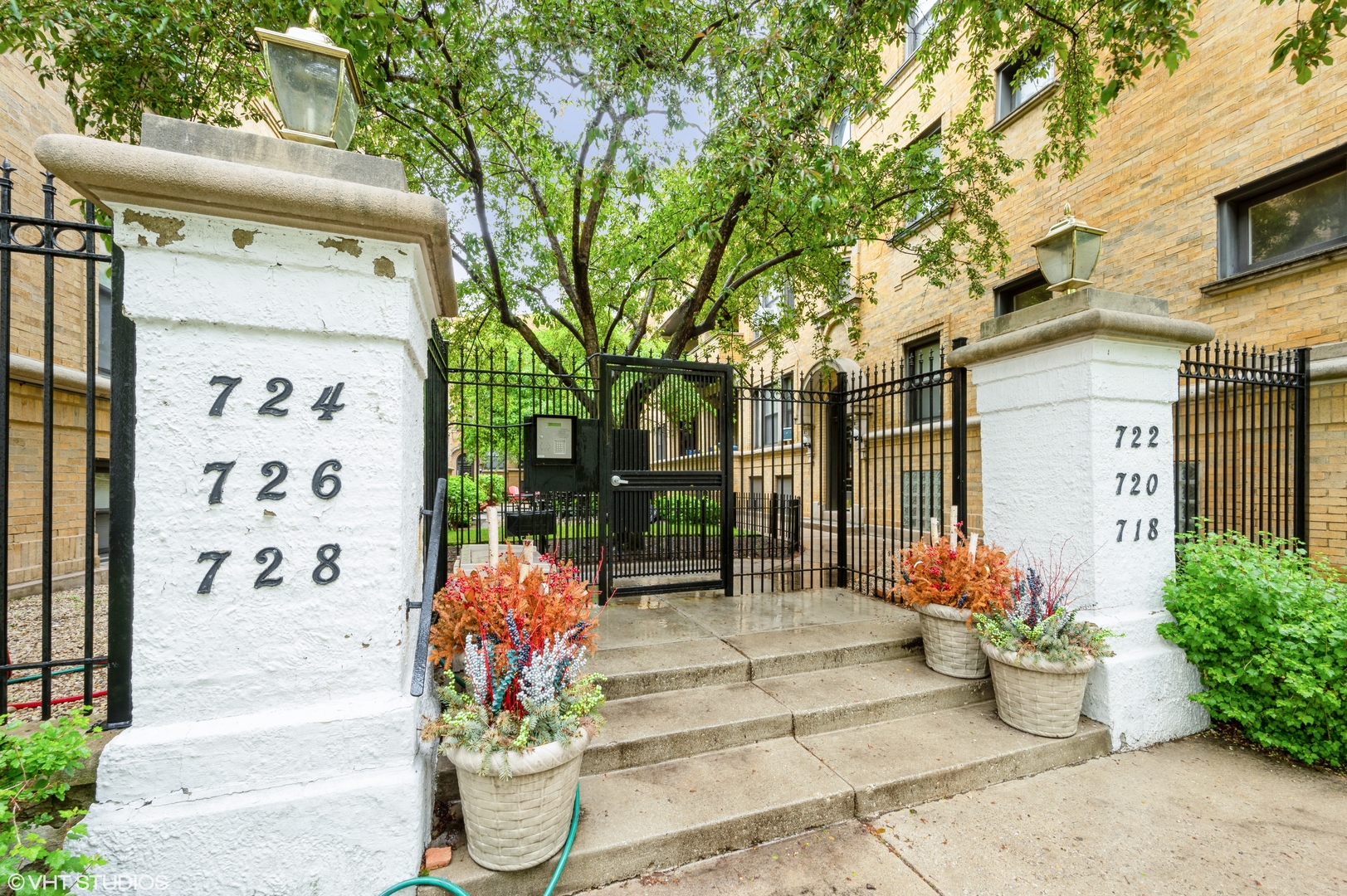 724 W Sheridan Road 3N