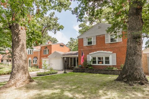 Tiny photo for 10741 S California Avenue, Chicago, IL 60655 (MLS # 12502834)