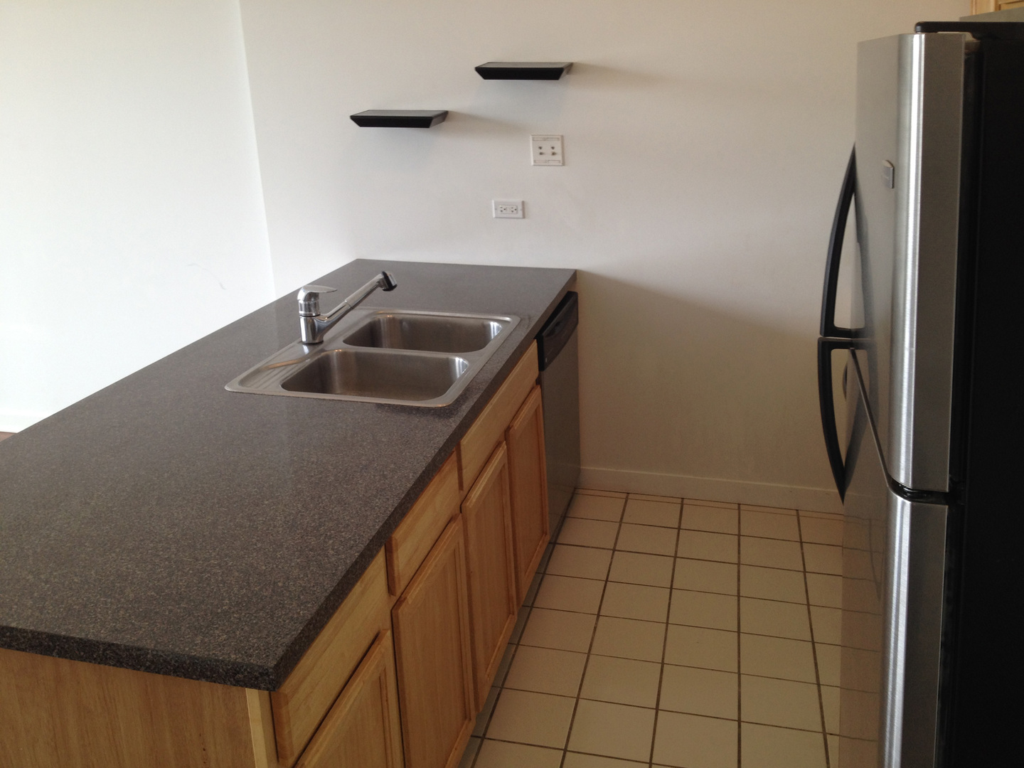 4015 N Milwaukee Avenue 214