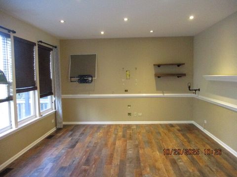 Tiny photo for 73 W Old Mill Trail, Antioch, IL 60002 (MLS # 12506796)