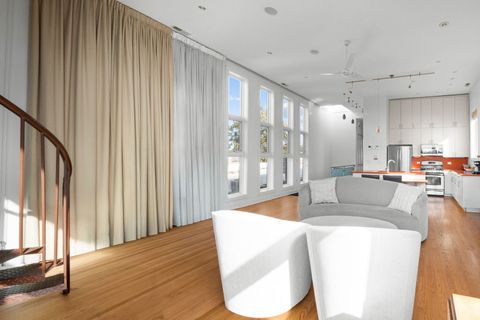 Tiny photo for 6640 S Maryland Avenue #3, Chicago, IL 60637 (MLS # 12505622)