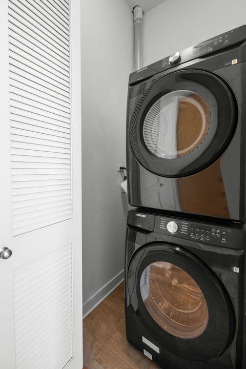 Tiny photo for 6640 S Maryland Avenue #3, Chicago, IL 60637 (MLS # 12505622)