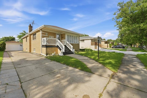 Tiny photo for 146 W 27th Place, Chicago Heights, IL 60411 (MLS # 12755690)