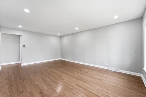 Tiny photo for 146 W 27th Place, Chicago Heights, IL 60411 (MLS # 12755690)