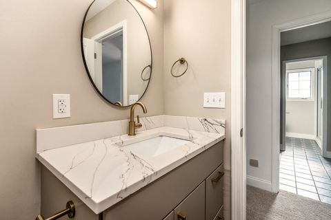 Tiny photo for 317 S Lu Ct Court, Carbondale, IL 62901 (MLS # 100000199)