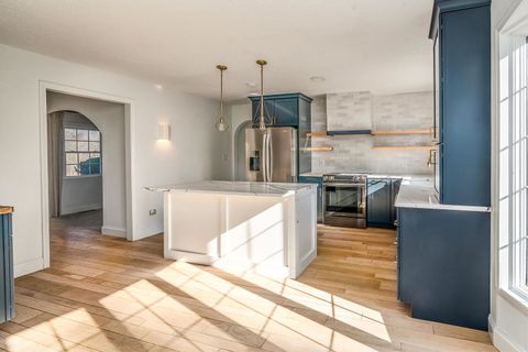 Tiny photo for 317 S Lu Ct Court, Carbondale, IL 62901 (MLS # 100000199)