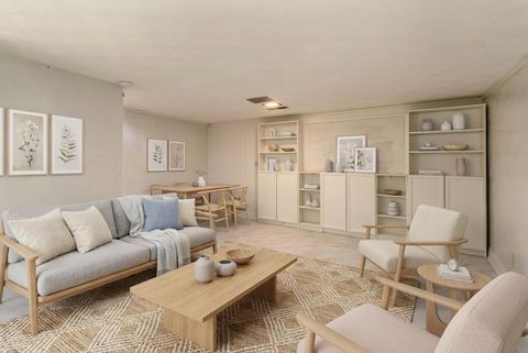 Tiny photo for 317 S Lu Ct Court, Carbondale, IL 62901 (MLS # 100000199)