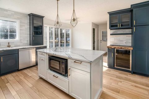 Tiny photo for 317 S Lu Ct Court, Carbondale, IL 62901 (MLS # 100000199)